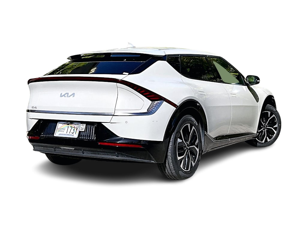 Thumbnail: 2022 Kia EV6 - 22