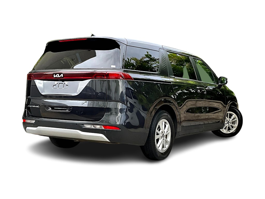 Thumbnail: 2022 Kia Carnival - 24