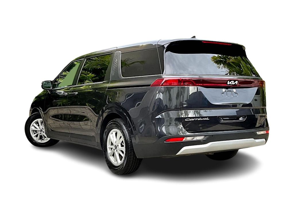 Thumbnail: 2022 Kia Carnival - 4