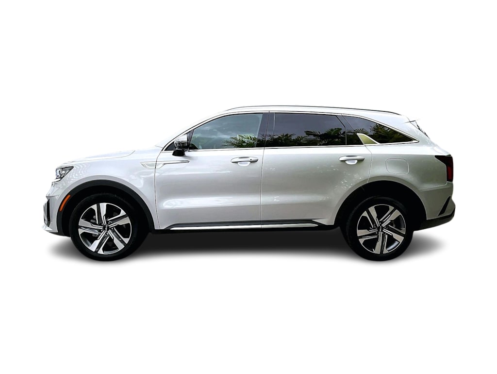 Thumbnail: 2023 Kia Sorento - 3