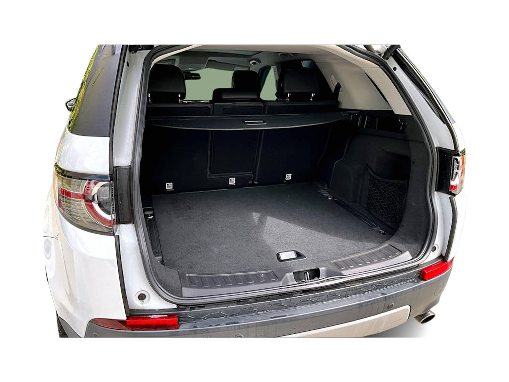 Thumbnail: 2015 Land Rover Discovery Sport - 18