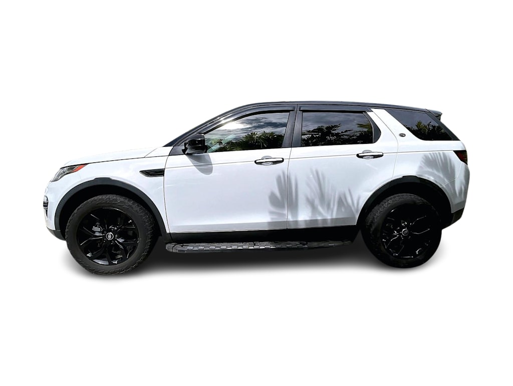 Thumbnail: 2015 Land Rover Discovery Sport - 3