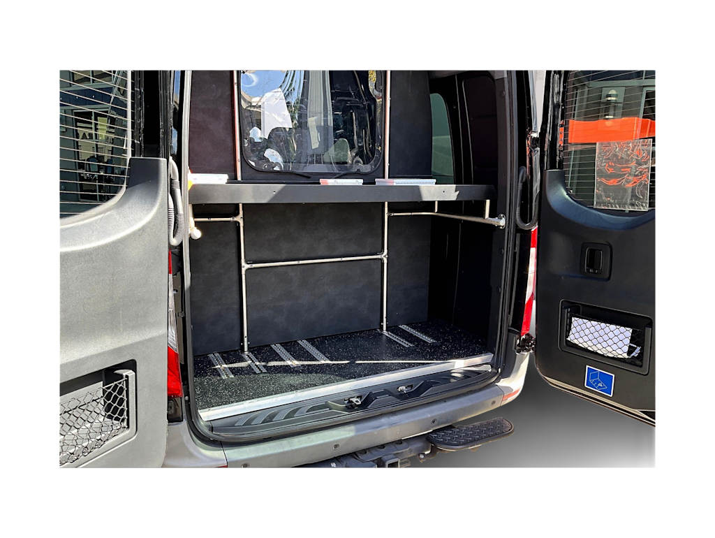 Thumbnail: 2022 Mercedes-Benz Sprinter - 18