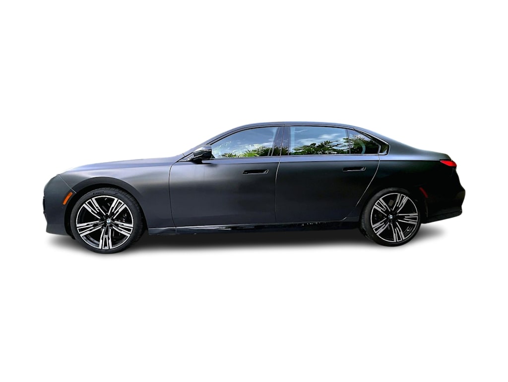 Thumbnail: 2023 BMW 7 Series - 3