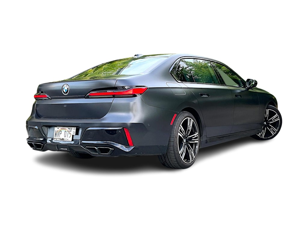 Thumbnail: 2023 BMW 7 Series - 21