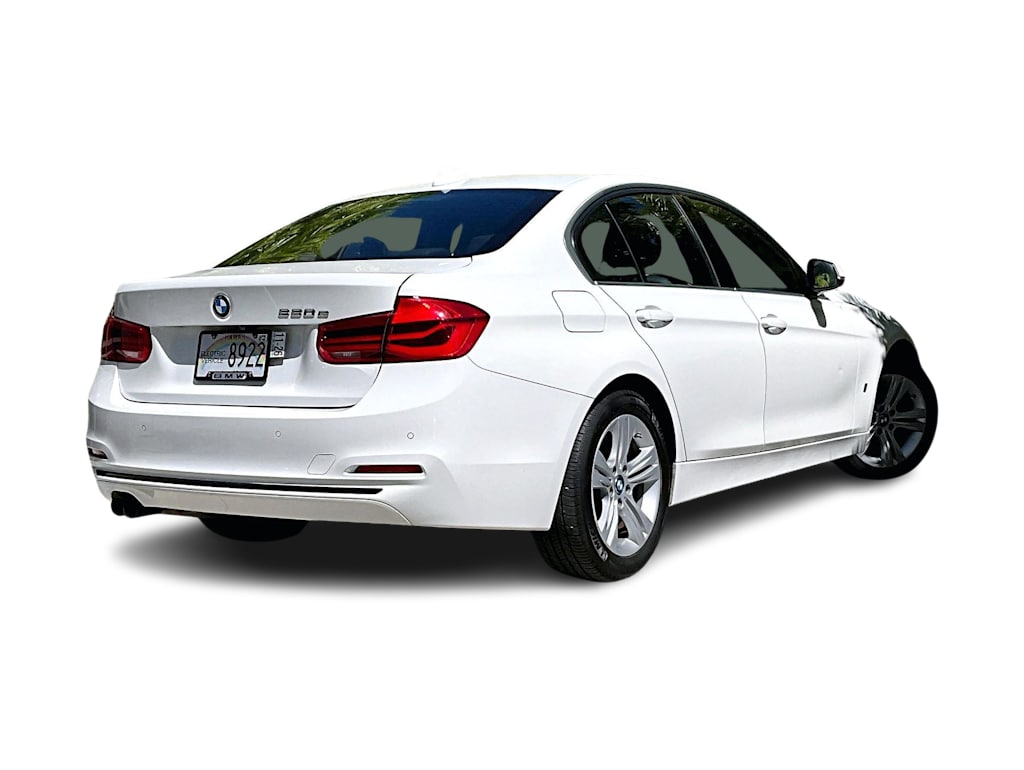 Thumbnail: 2017 BMW 3 Series - 23