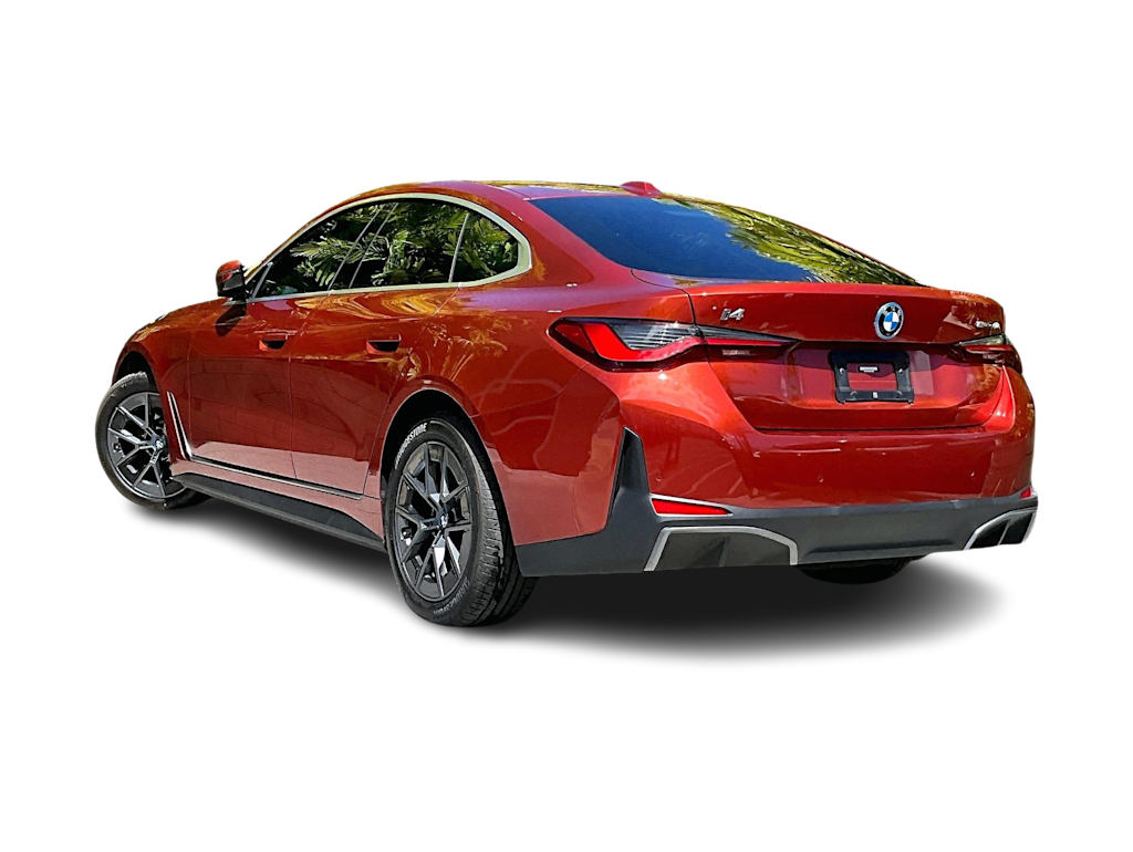 Thumbnail: 2023 BMW i4 - 4