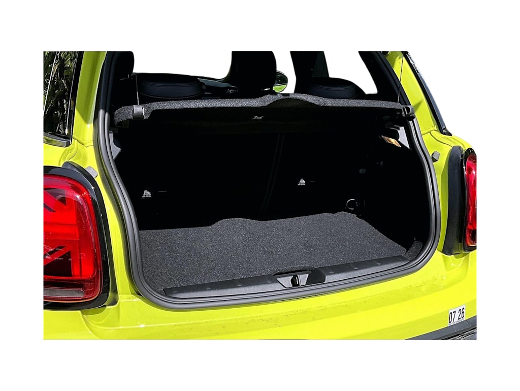 Thumbnail: 2024 MINI Cooper - 18