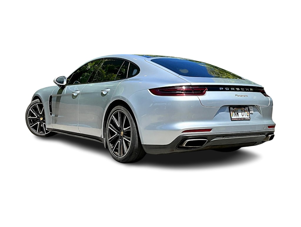 Thumbnail: 2018 Porsche Panamera - 4