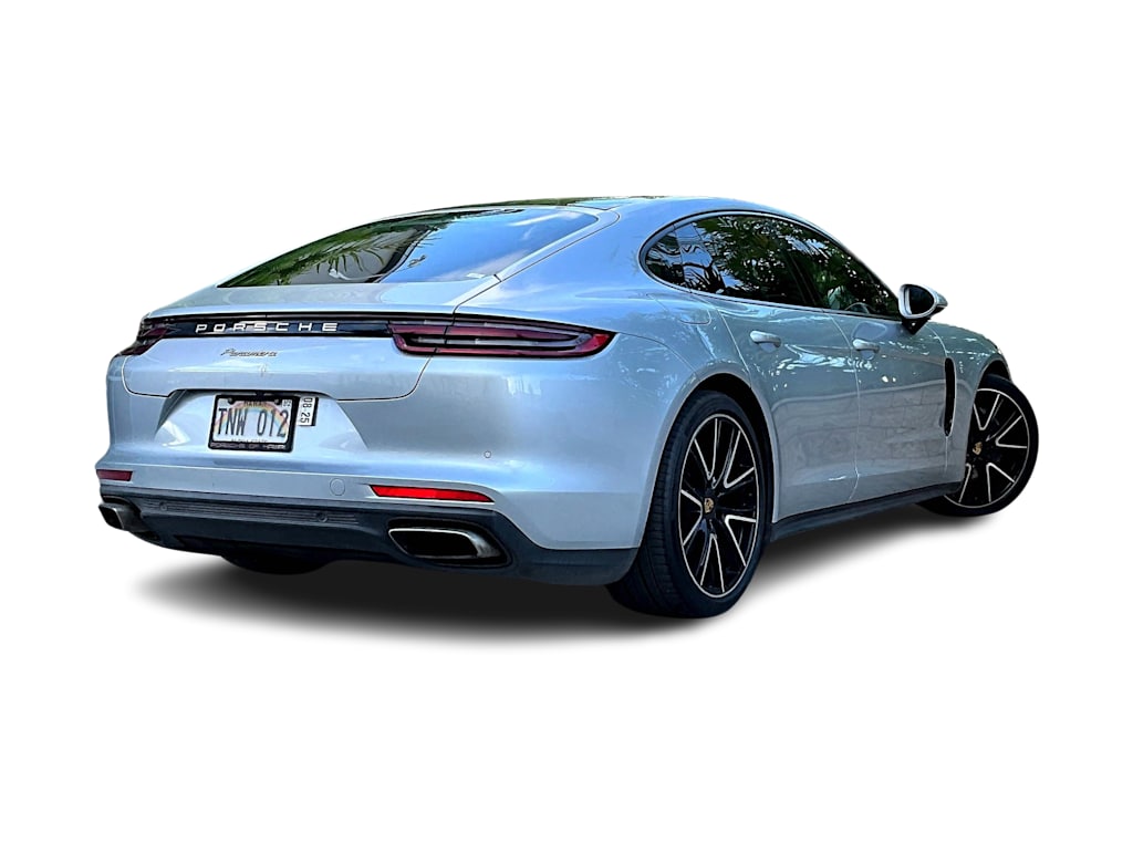 Thumbnail: 2018 Porsche Panamera - 24