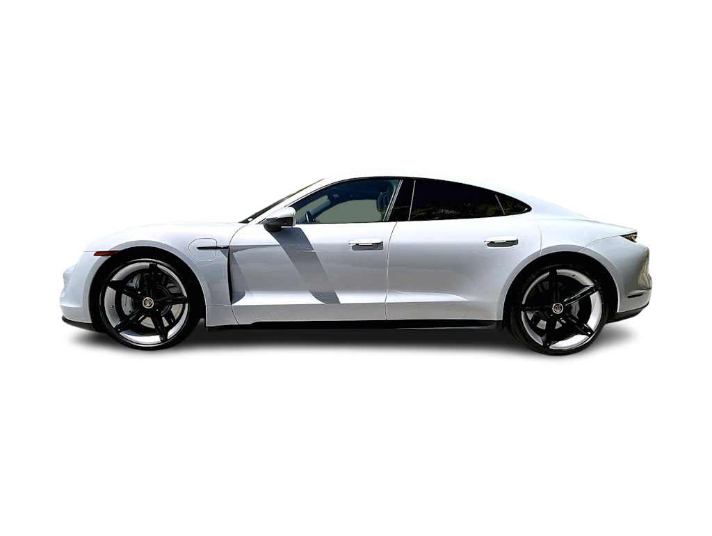Thumbnail: 2021 Porsche Taycan - 3