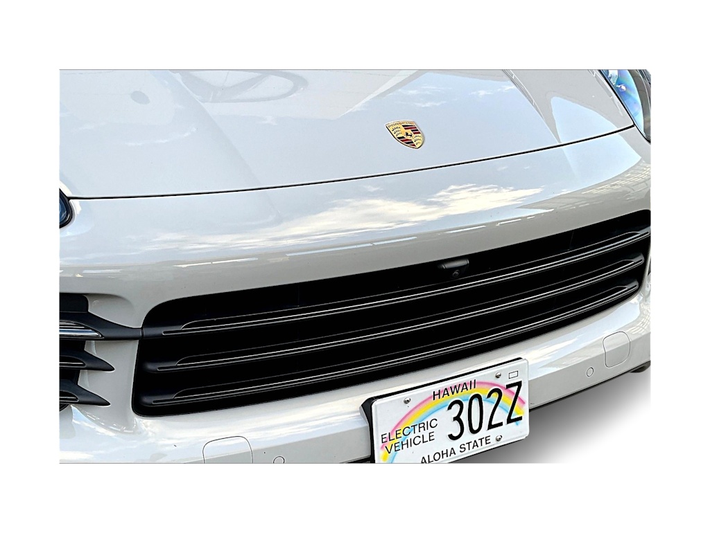 2022 Porsche Cayenne Platinum Edition 33