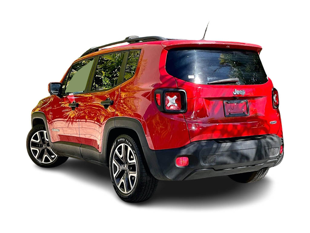 Thumbnail: 2015 Jeep Renegade - 4