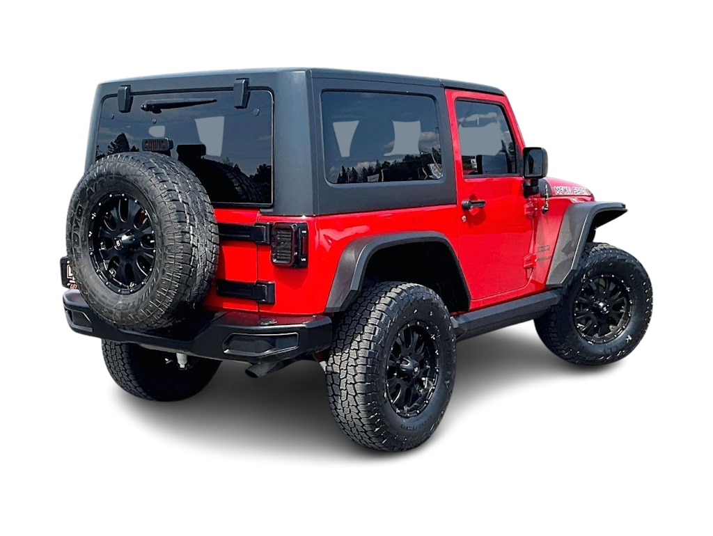 Thumbnail: 2015 Jeep Wrangler - 22