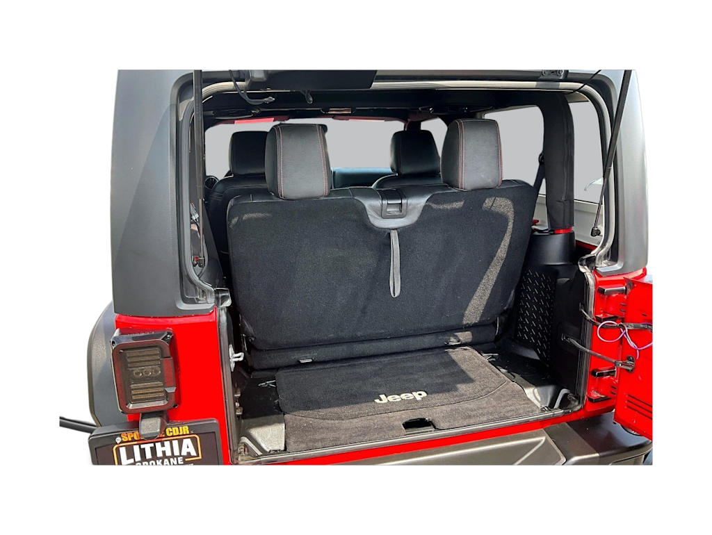 Thumbnail: 2015 Jeep Wrangler - 15