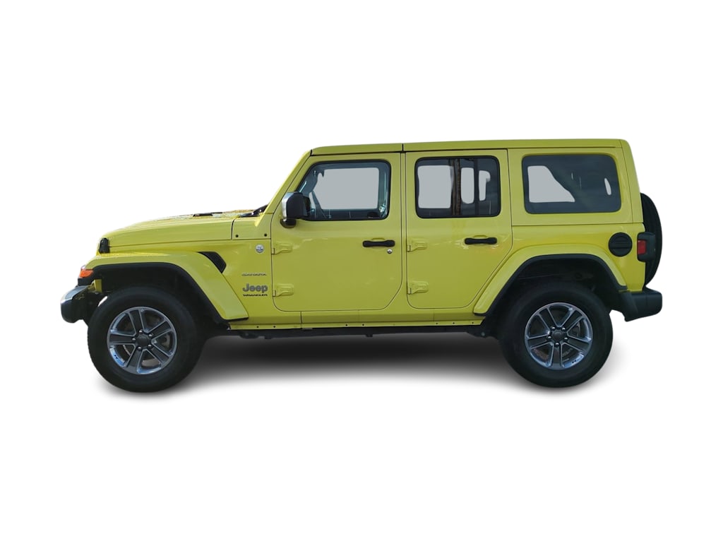 2023 Jeep Wrangler Unlimited Sahara 3