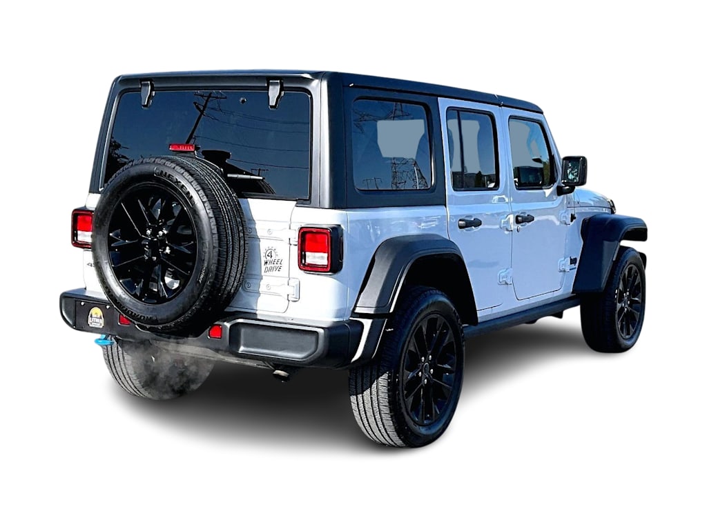Thumbnail: 2023 Jeep Wrangler - 24