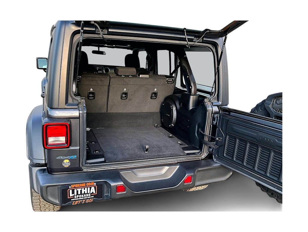 Thumbnail: 2023 Jeep Wrangler - 18