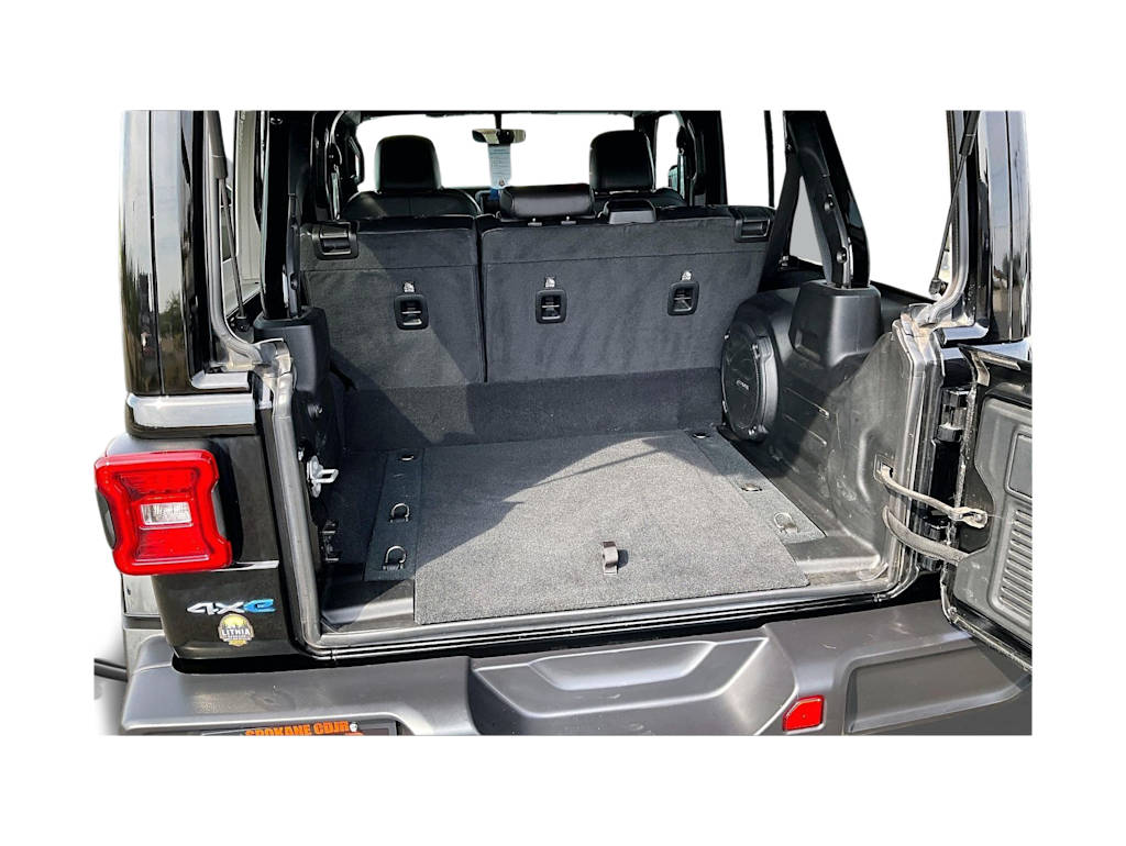 Thumbnail: 2023 Jeep Wrangler - 17