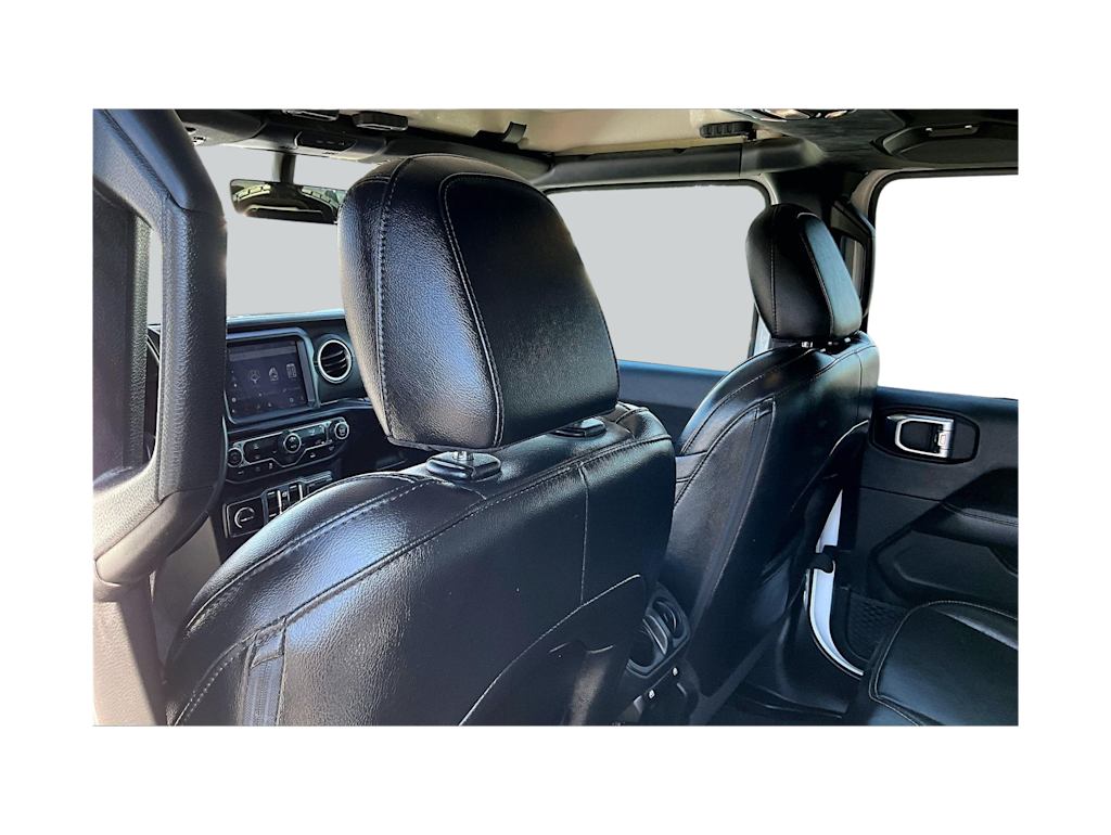 Thumbnail: 2023 Jeep Wrangler - 21