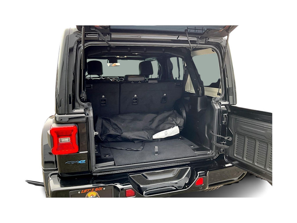 Thumbnail: 2022 Jeep Wrangler - 17