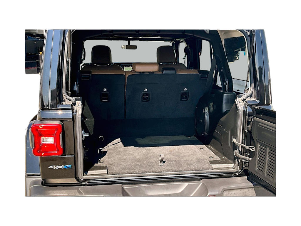 Thumbnail: 2023 Jeep Wrangler - 18