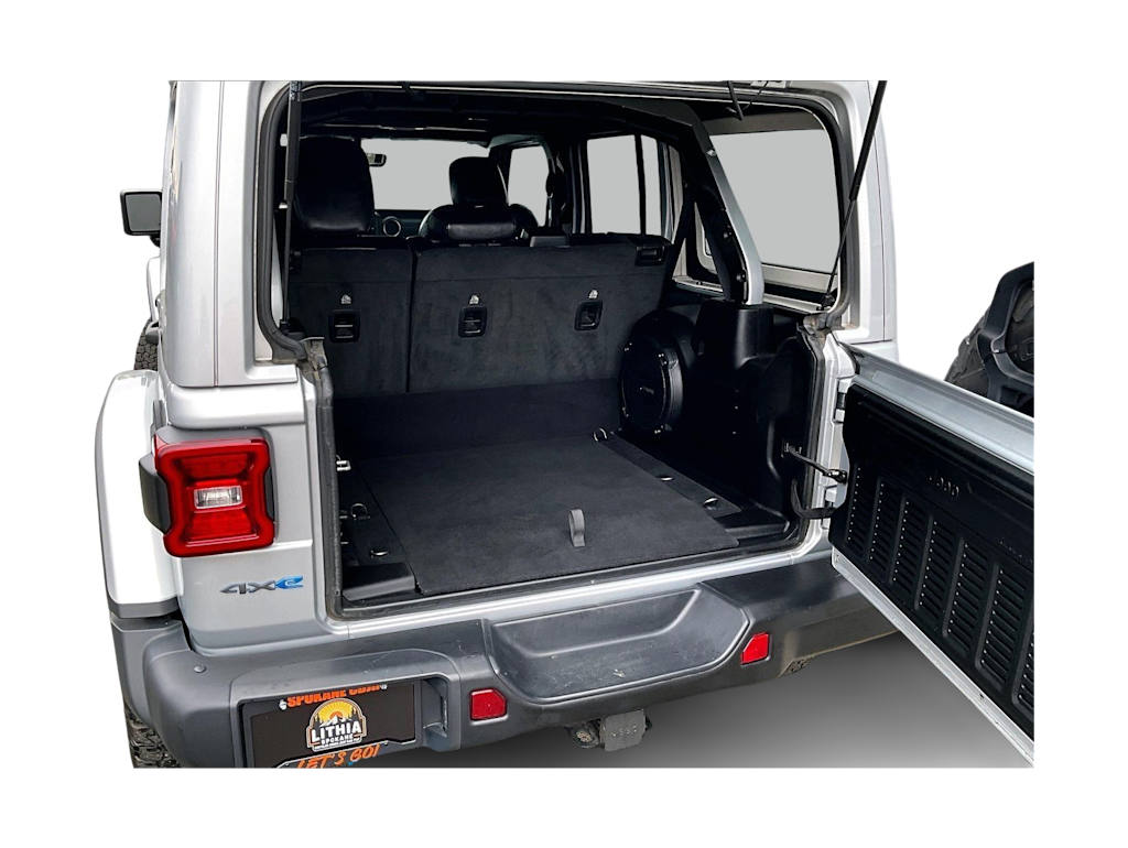 Thumbnail: 2023 Jeep Wrangler - 18