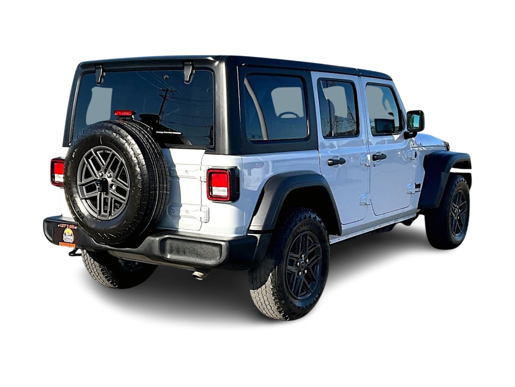 Thumbnail: 2024 Jeep Wrangler - 24