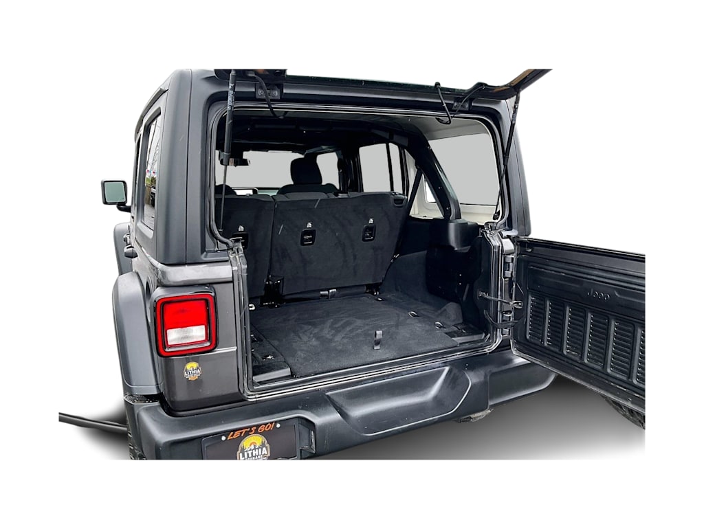 Thumbnail: 2024 Jeep Wrangler - 17