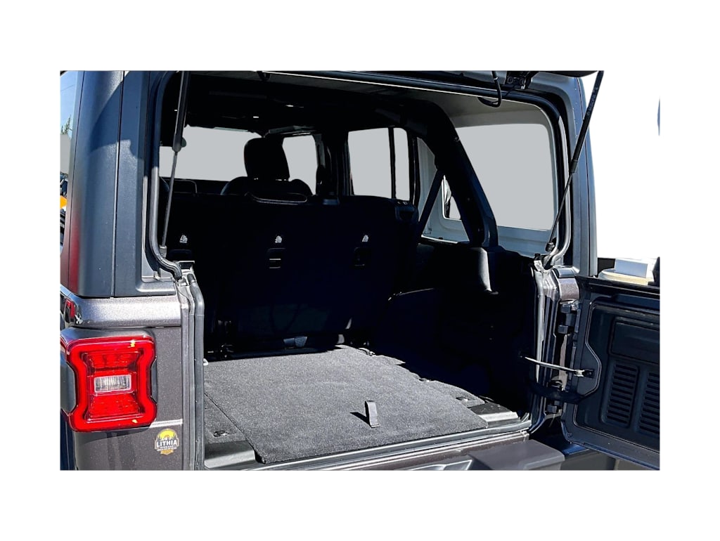Thumbnail: 2025 Jeep Wrangler - 17