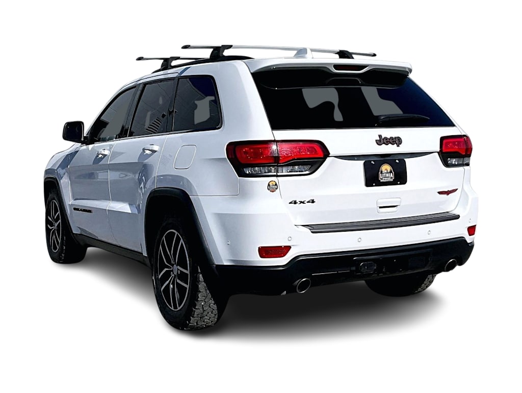 Thumbnail: 2020 Jeep Grand Cherokee - 4