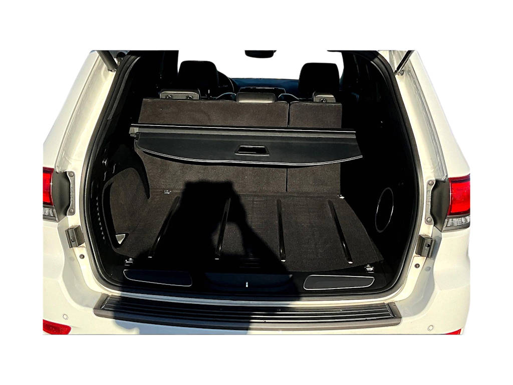 Thumbnail: 2017 Jeep Grand Cherokee - 18