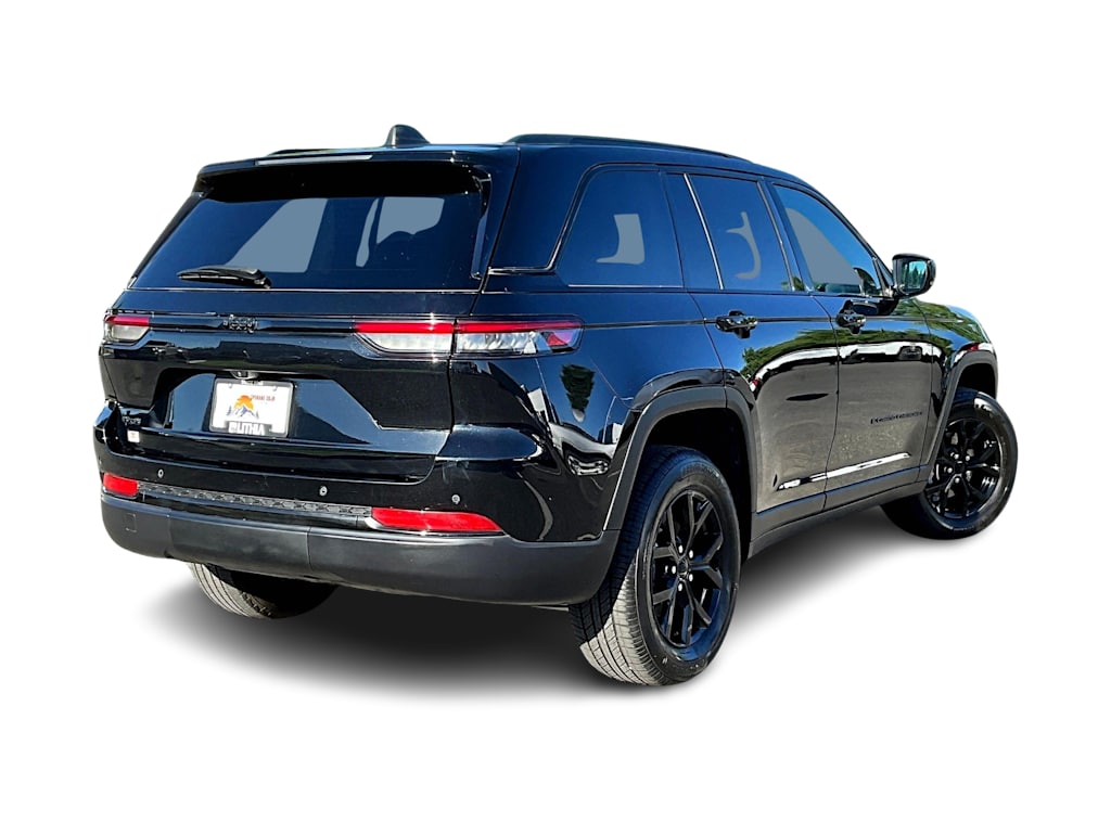 Thumbnail: 2024 Jeep Grand Cherokee - 24
