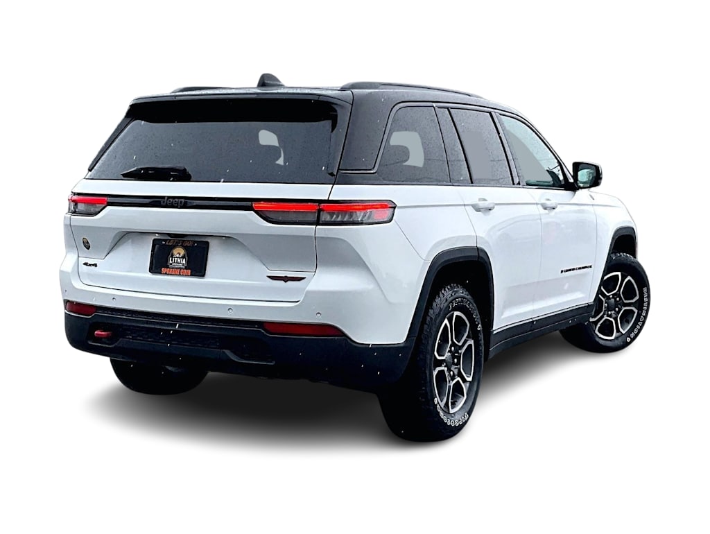 Thumbnail: 2022 Jeep Grand Cherokee - 23