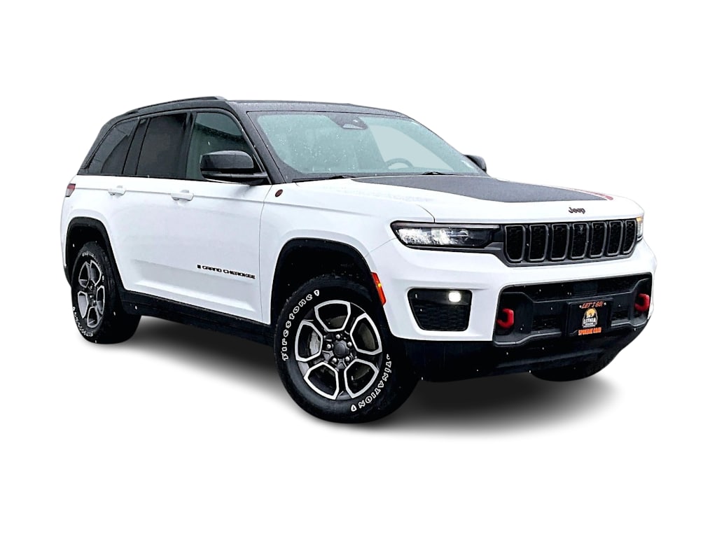 Thumbnail: 2022 Jeep Grand Cherokee - 22