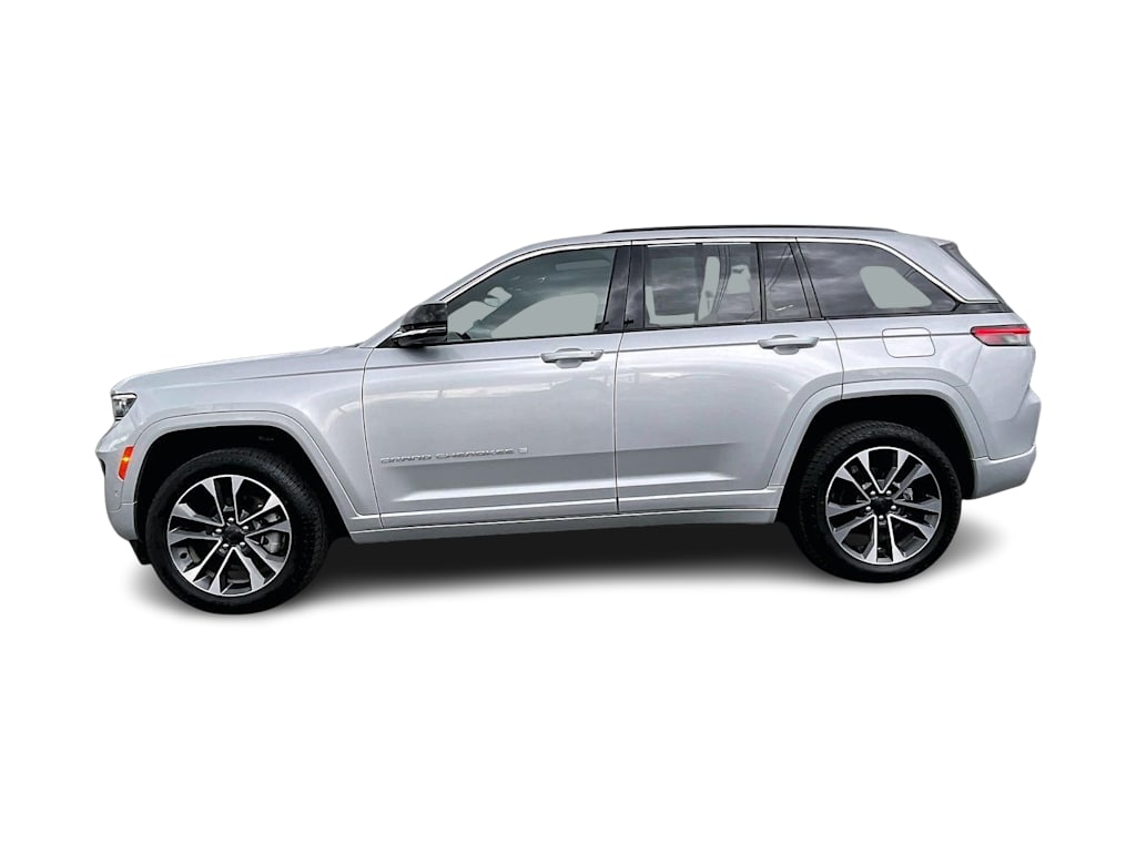 Thumbnail: 2024 Jeep Grand Cherokee - 3