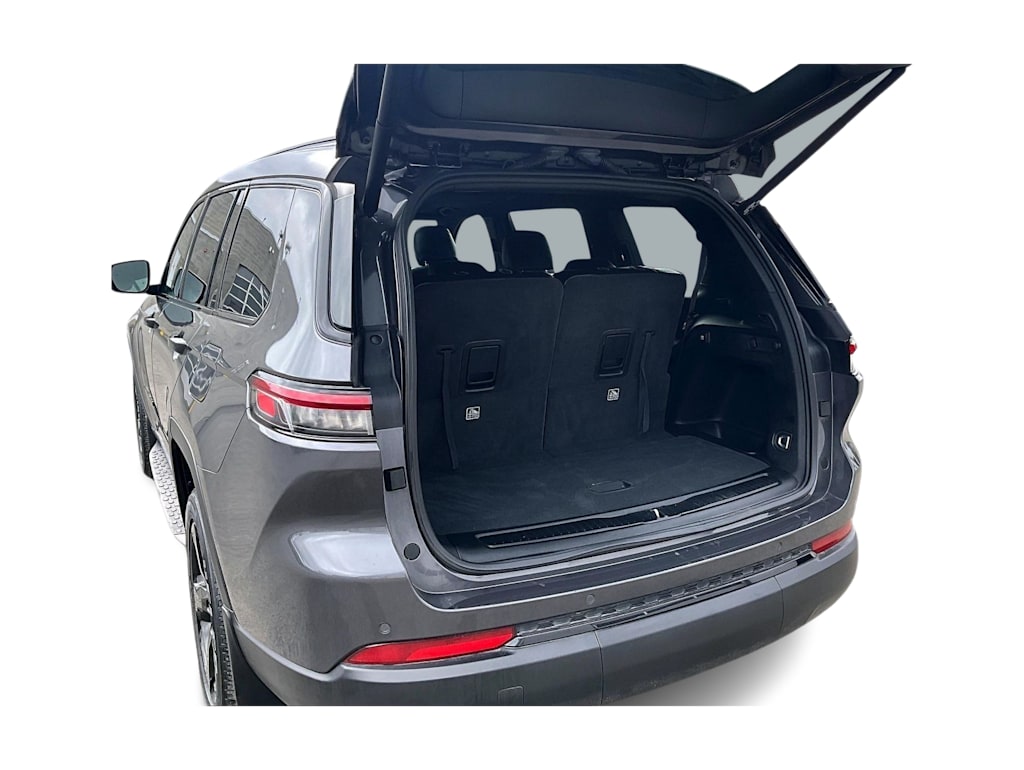 Thumbnail: 2023 Jeep Grand Cherokee L - 18