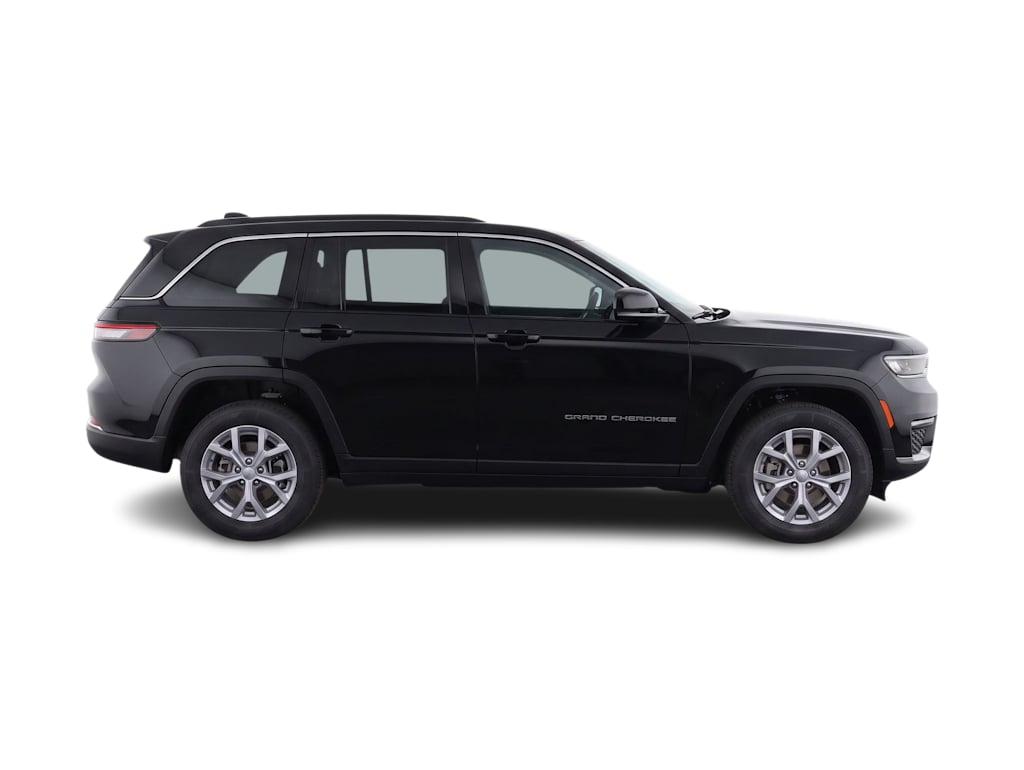 Thumbnail: 2023 Jeep Grand Cherokee L - 8