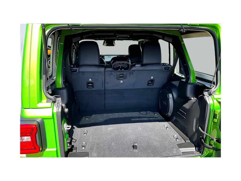 Thumbnail: 2026 Jeep Wrangler - 15