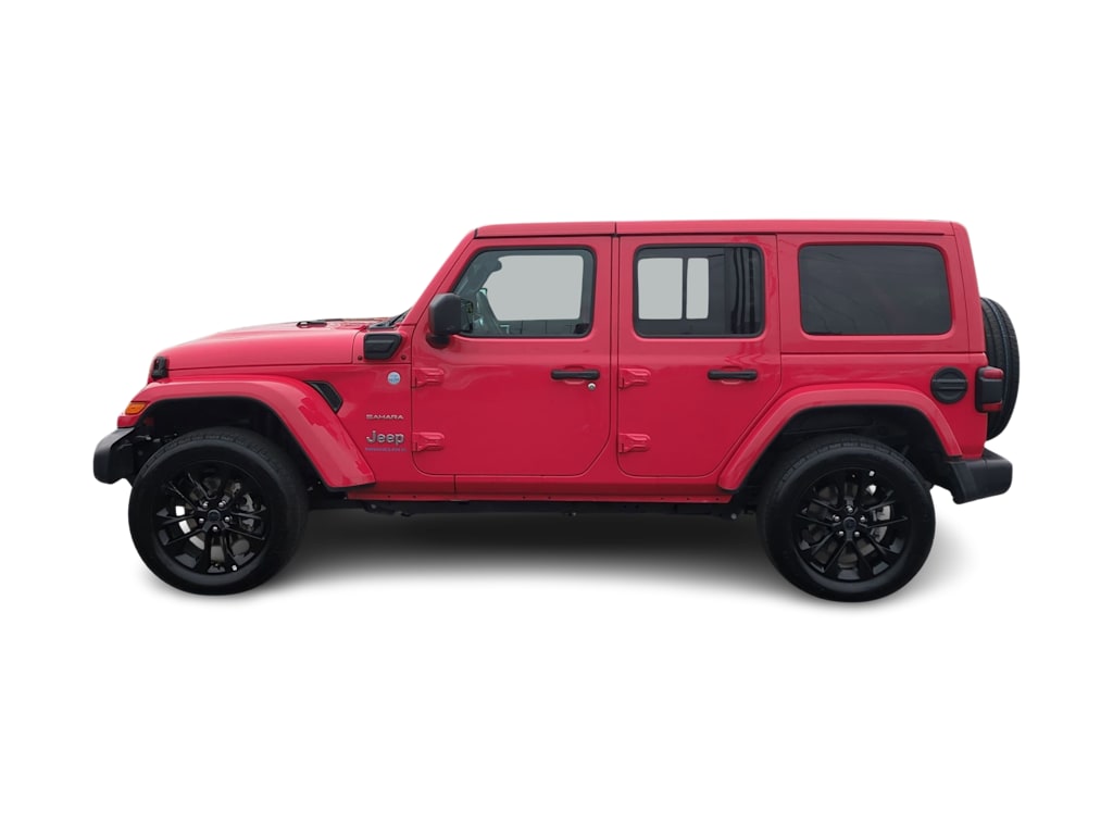 2024 Jeep Wrangler Sahara 4xe 3