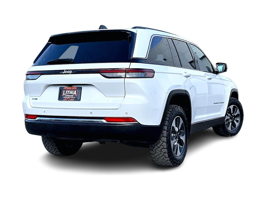 Thumbnail: 2022 Jeep Grand Cherokee - 23