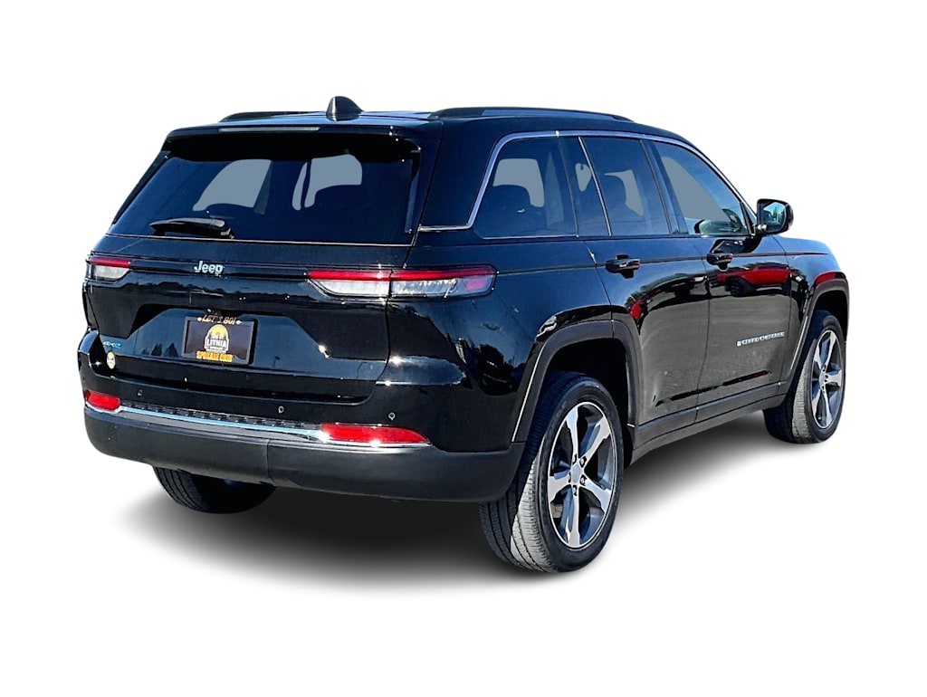 Thumbnail: 2022 Jeep Grand Cherokee - 23