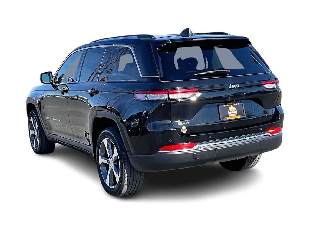 Thumbnail: 2022 Jeep Grand Cherokee - 4