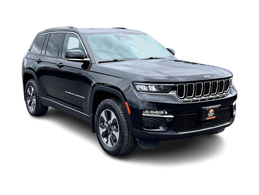 Thumbnail: 2022 Jeep Grand Cherokee - 22