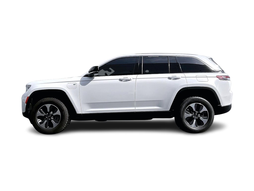 Thumbnail: 2023 Jeep Grand Cherokee - 3