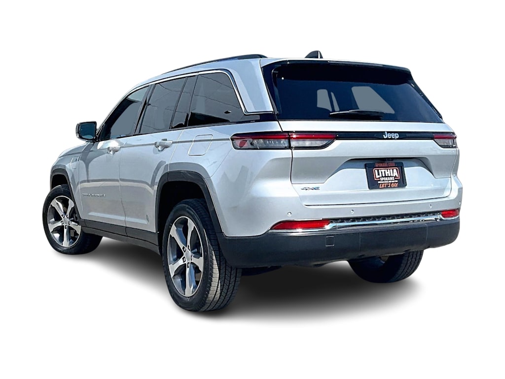 Thumbnail: 2023 Jeep Grand Cherokee - 4