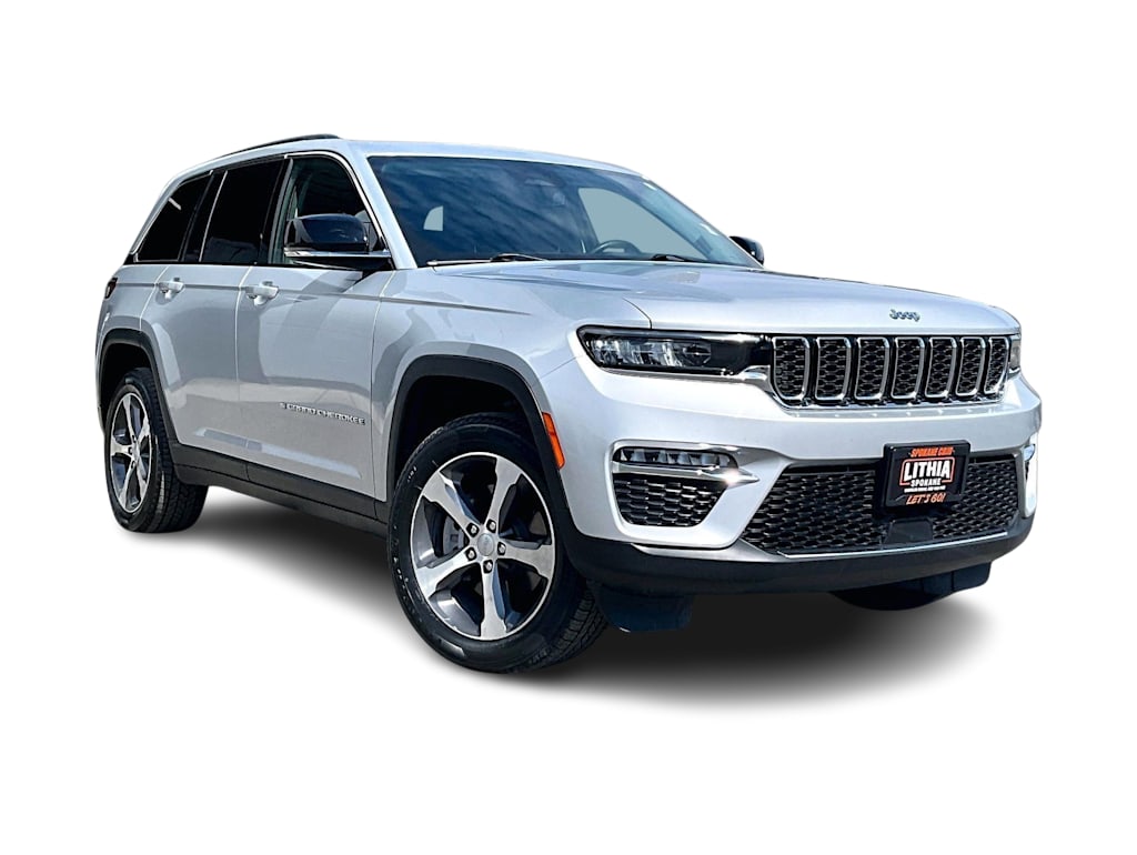 Thumbnail: 2023 Jeep Grand Cherokee - 23
