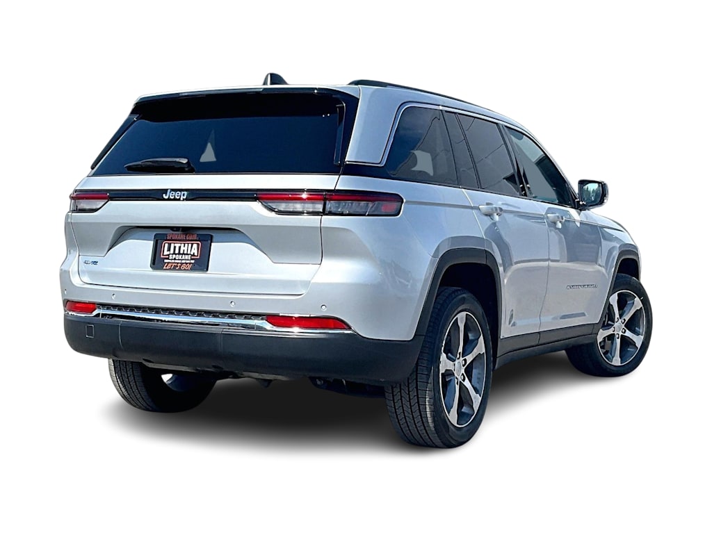Thumbnail: 2023 Jeep Grand Cherokee - 24