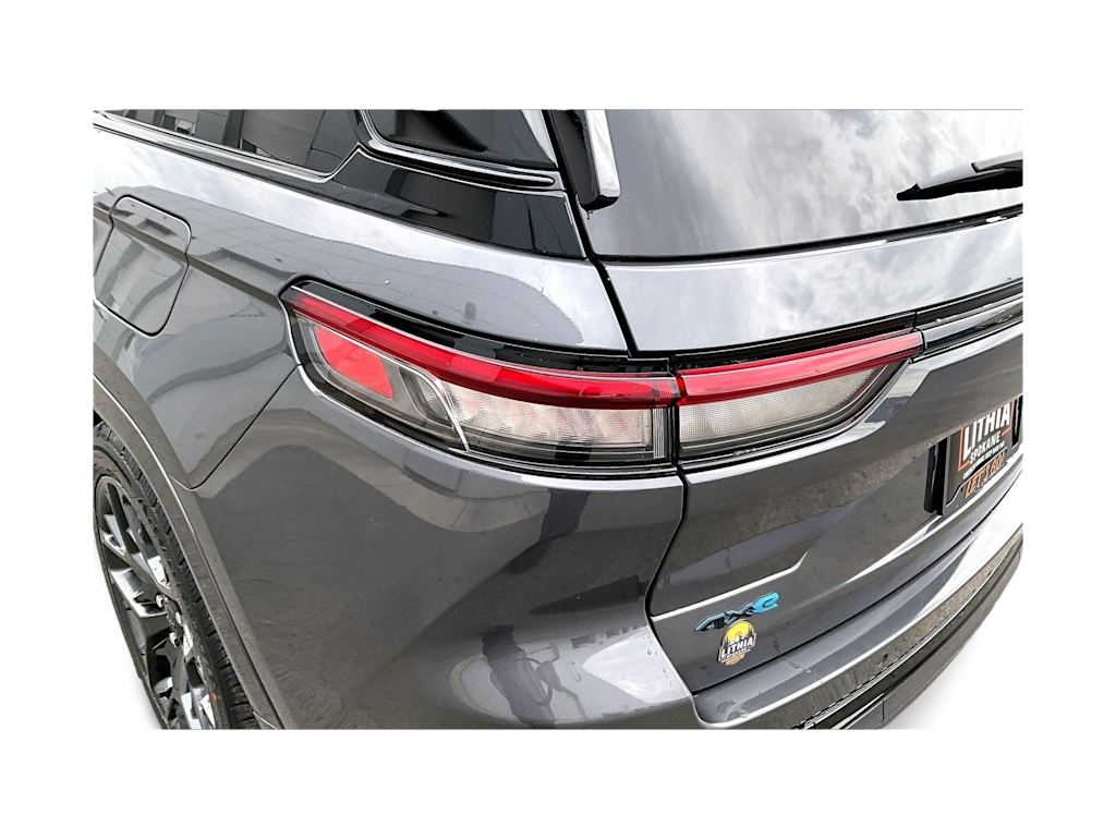 Thumbnail: 2023 Jeep Grand Cherokee - 32