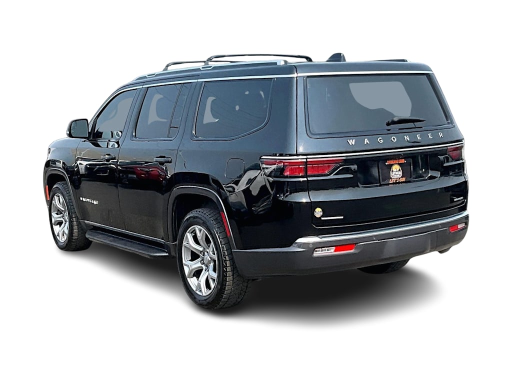 Thumbnail: 2022 Jeep Wagoneer - 4